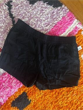 Old Navy Black Elastic Waist Lightweight Linen Shorts